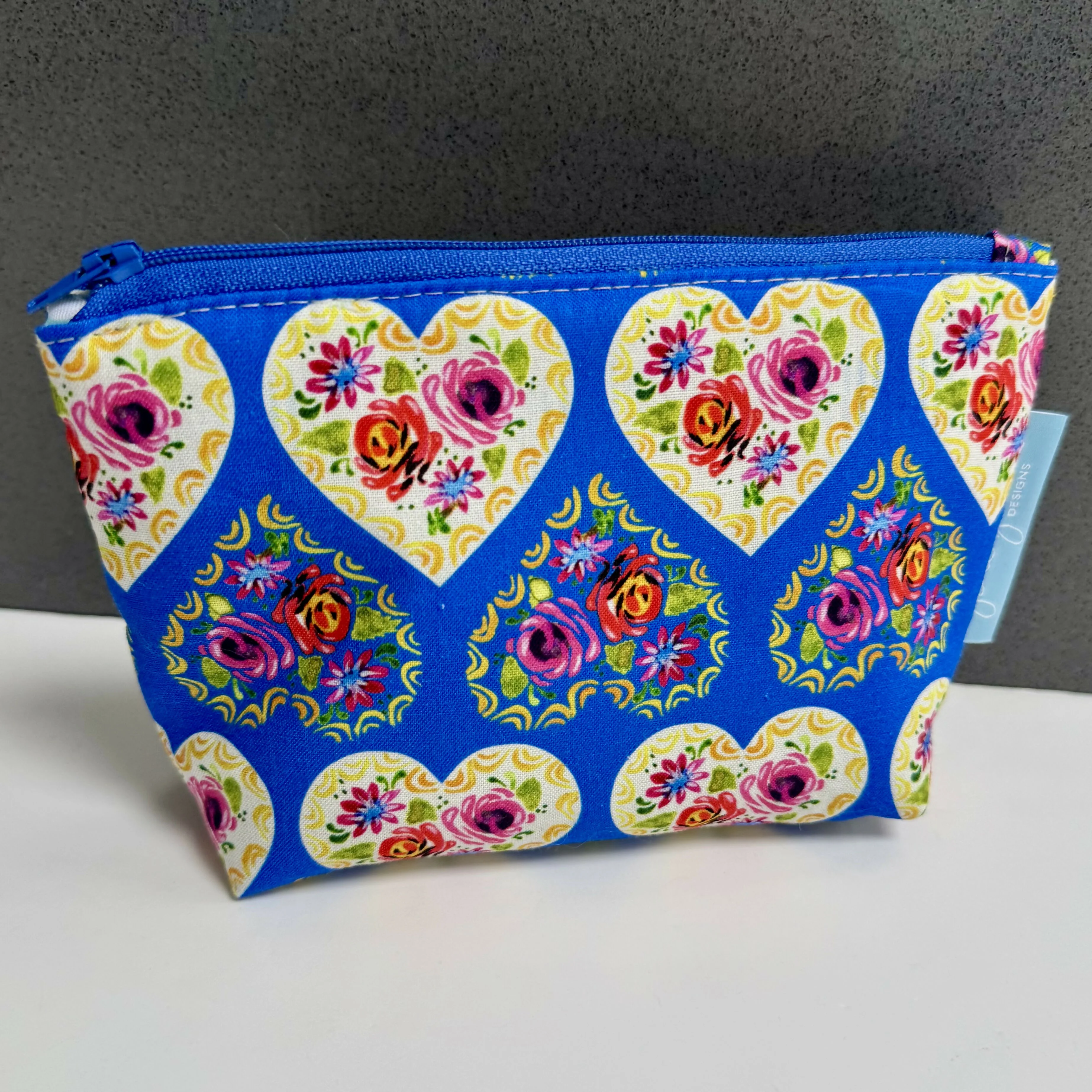 Small Make Up Bag - Folk Art Hearts - Image 2