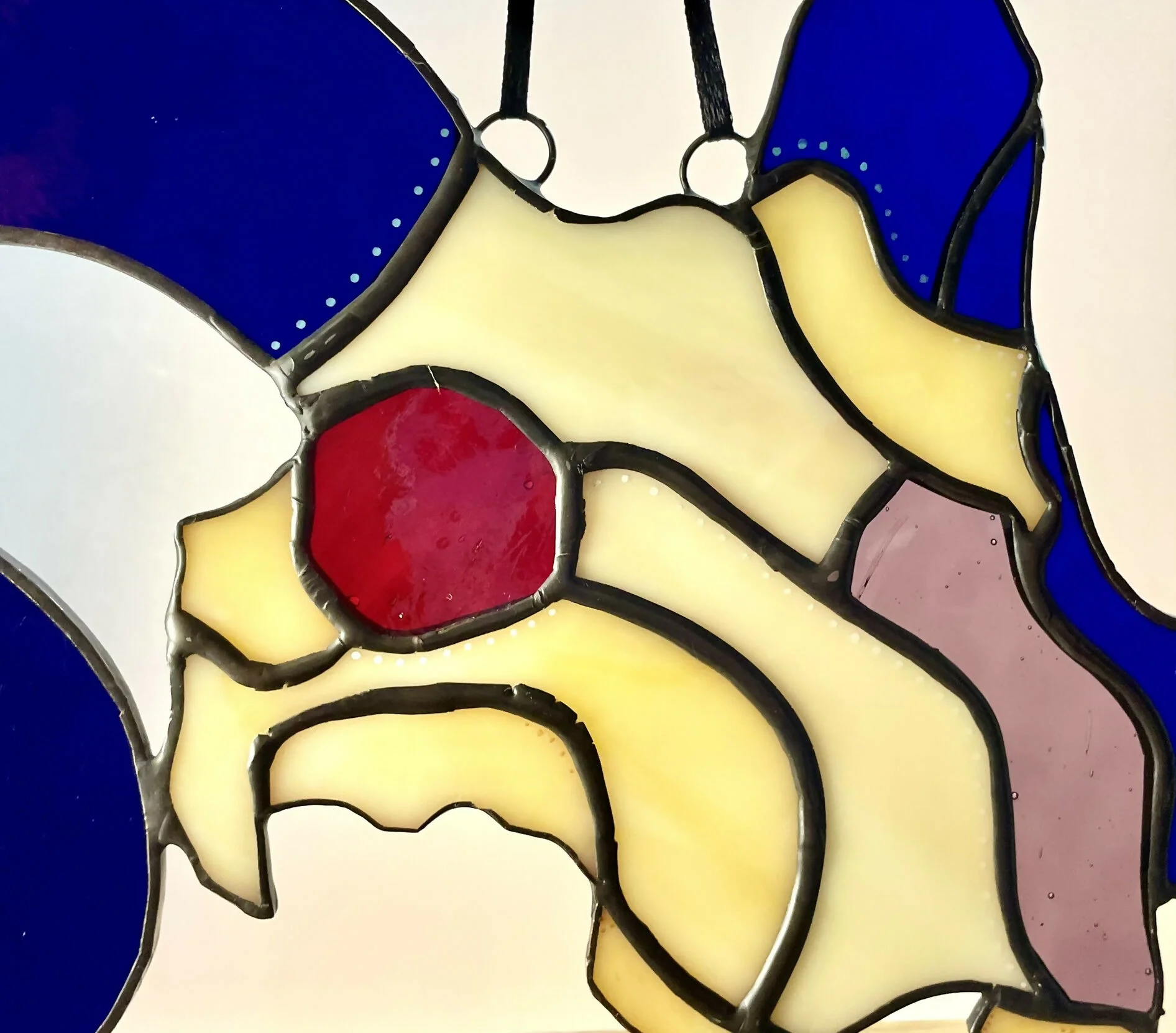 Stained Glass Sheep Skull with Blue horn - Image 5