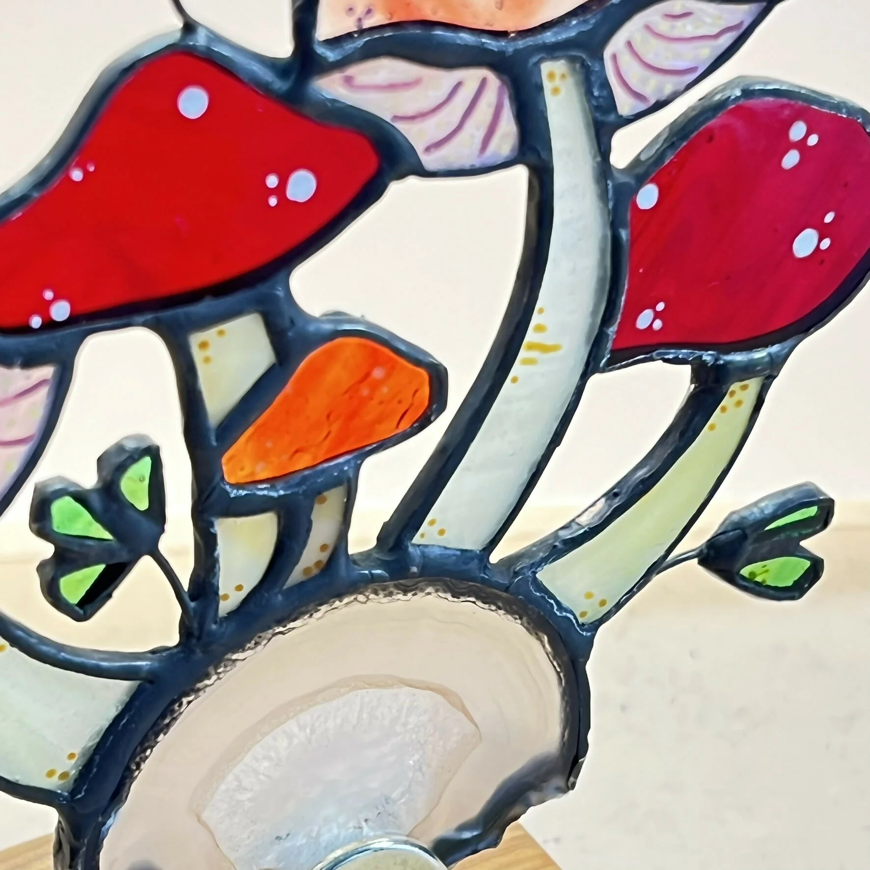 Stained Glass Toadstools on Agate Slice - Image 4