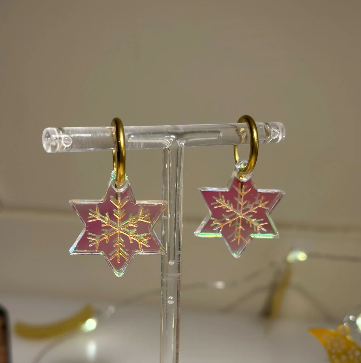 STAR HOOP WITH GOLD ENGRAVED SNOWFLAKE DESIGN - Image 2