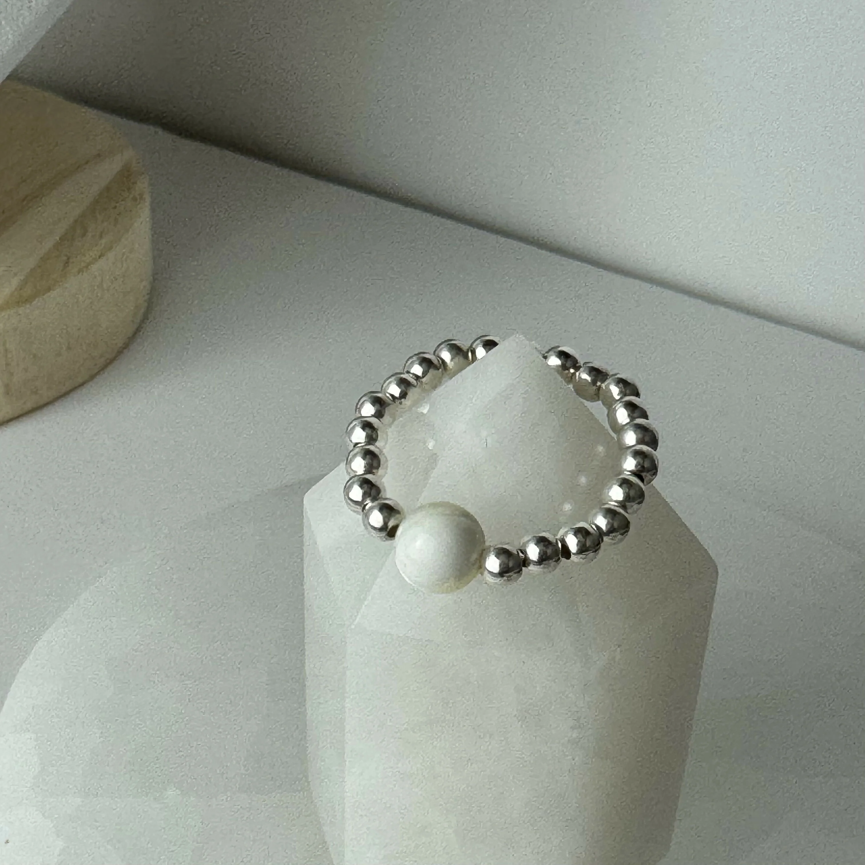 Sterling Silver Stretch Gemstone Beaded Ring - Image 10