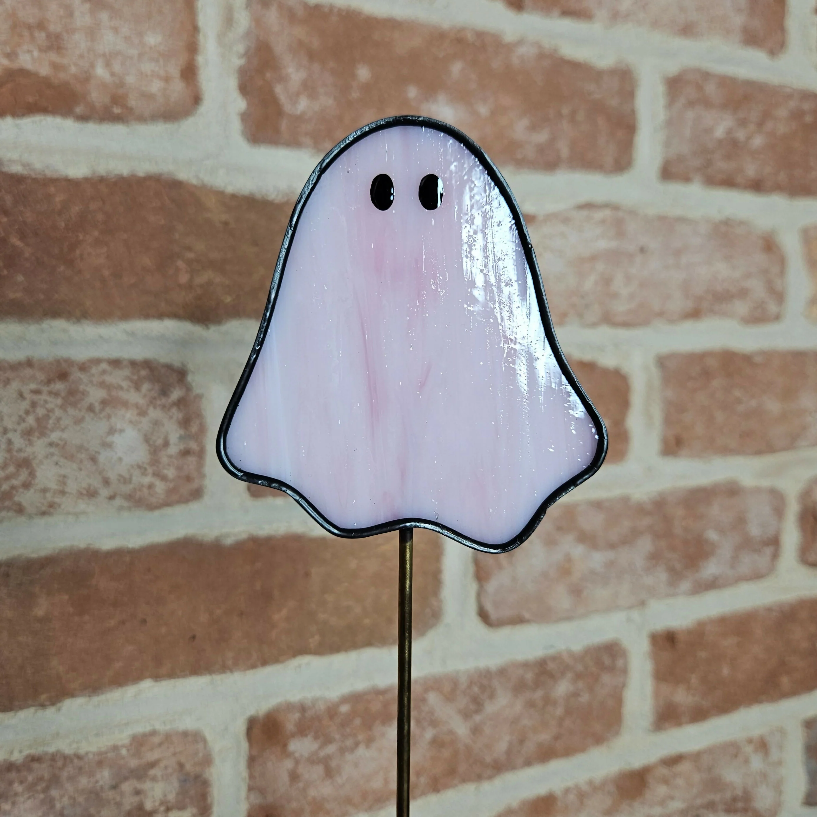 Streaky Pink Ghost Stained Glass Plantstake - Image 3