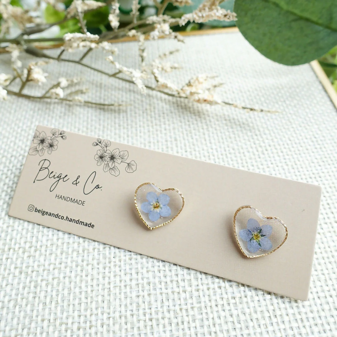 Stud Earrings with Pressed Flowers - Image 2