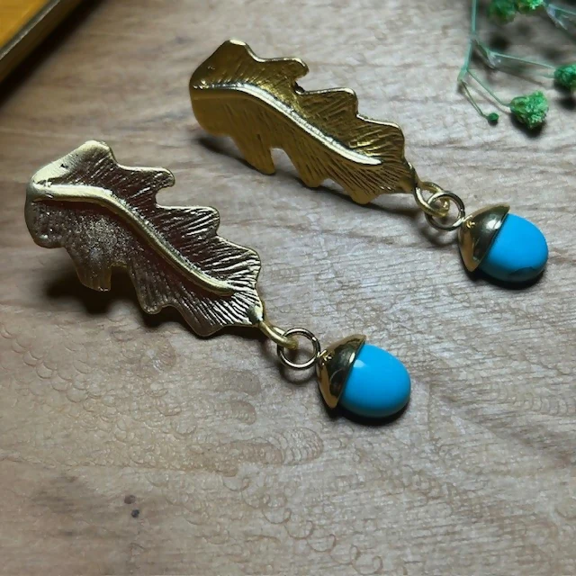 Stunning Gold Plated Leaf & Turquoise Earrings