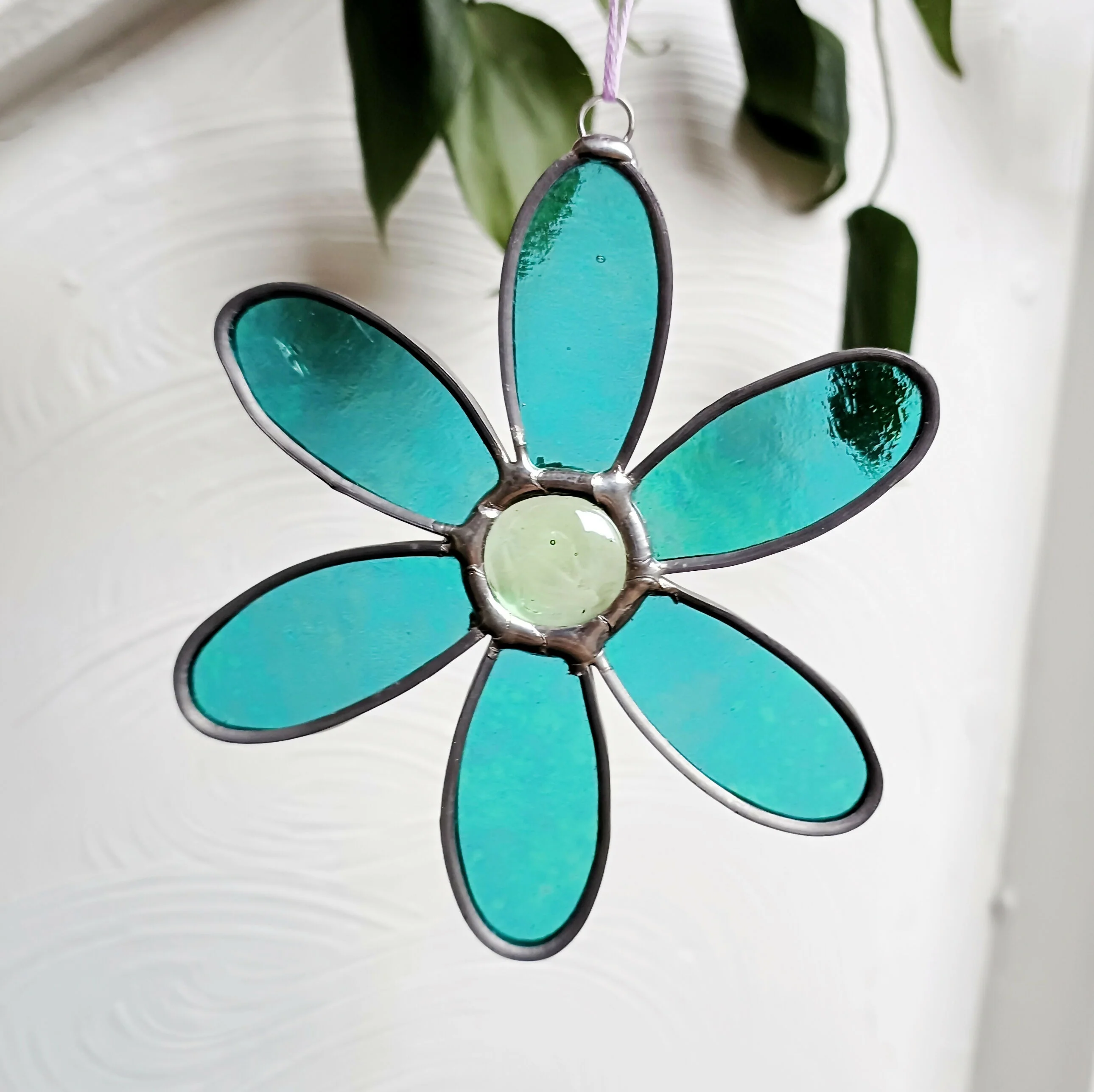 Turquoise Stained Glass Daisy Flower Suncatcher - Image 2