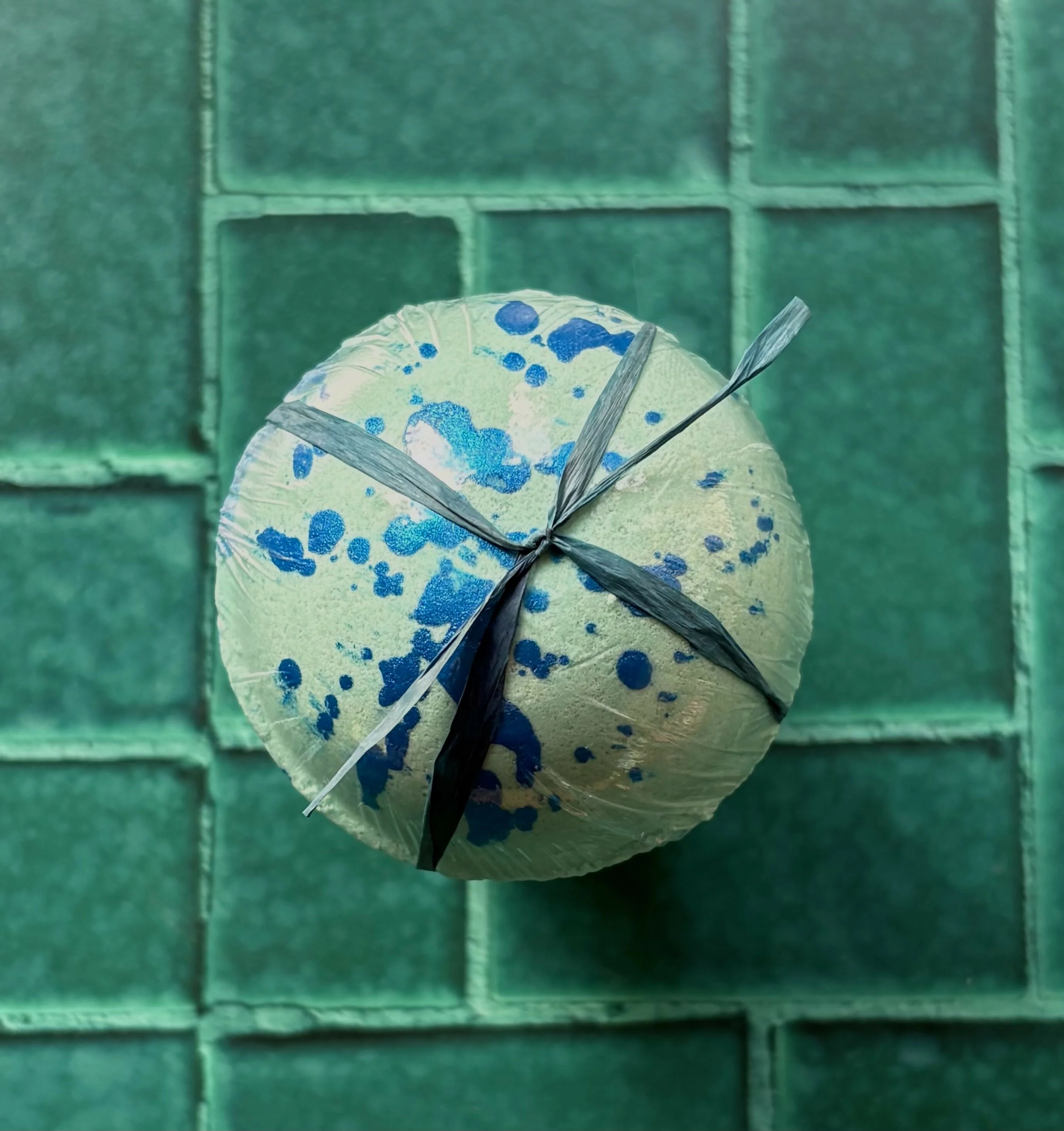 Under The Sea Hand Made Bath Bomb - Image 2