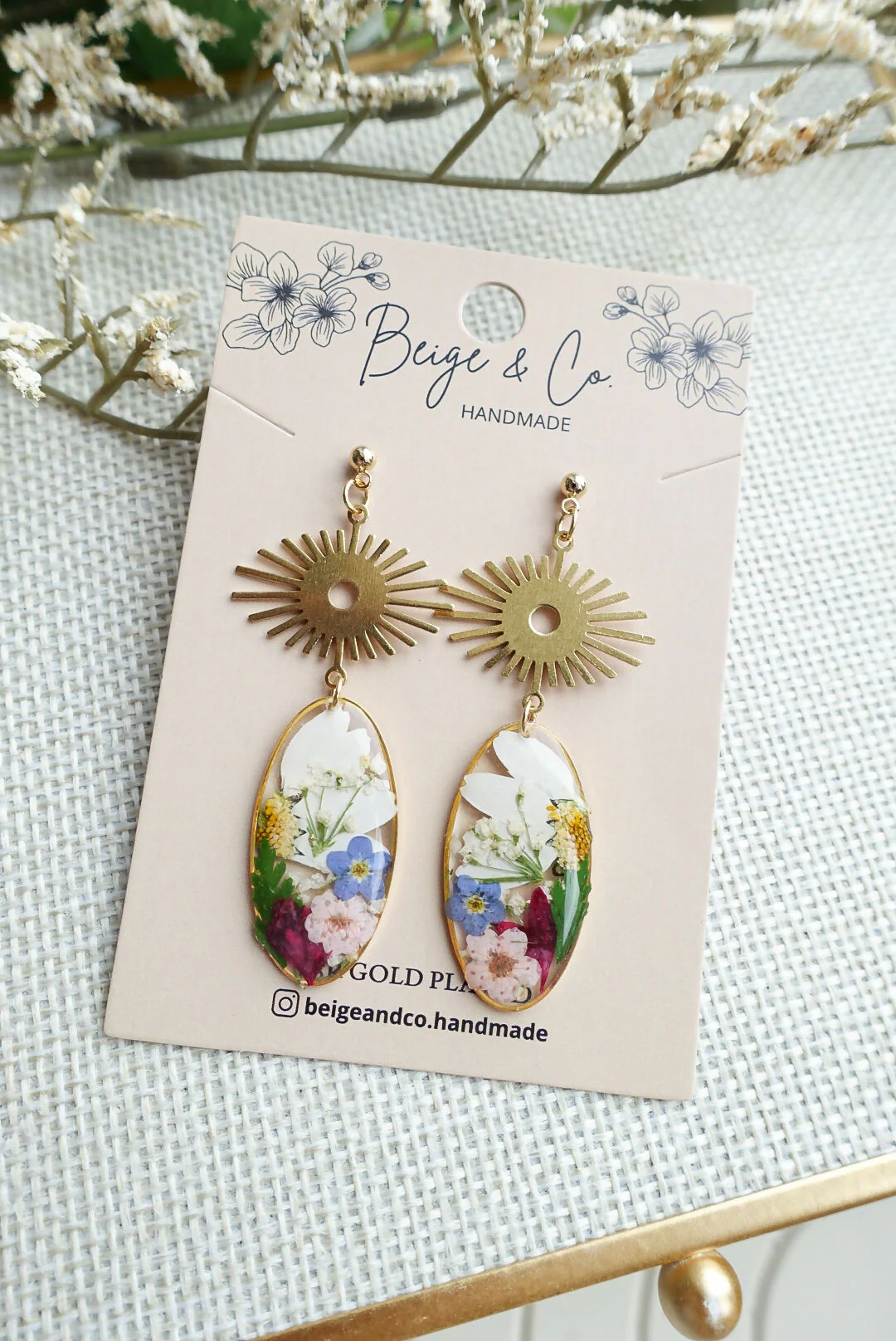 Under the Sun Pressed Flower Earrings - Image 2