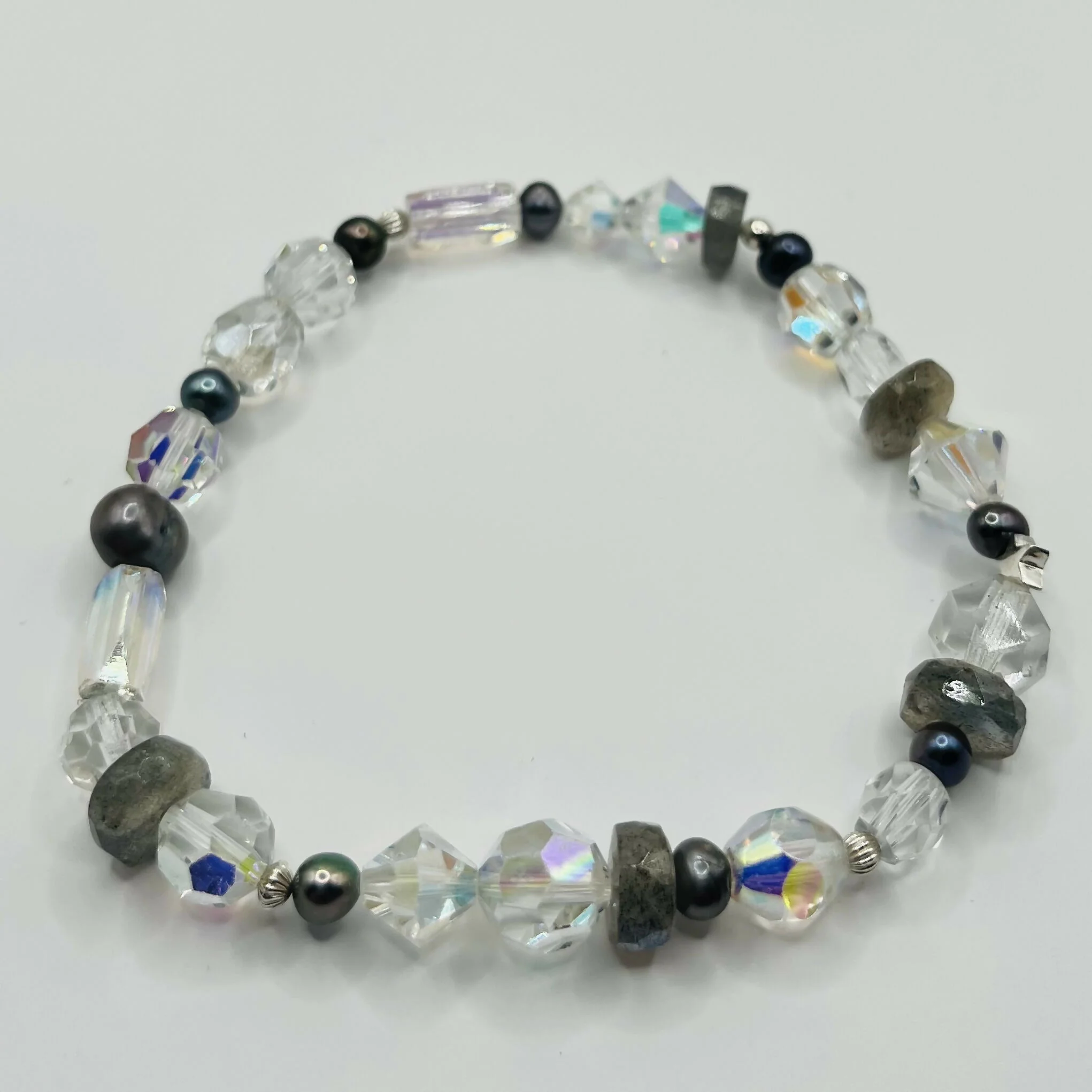 Vintage Beaded Bracelet - Image 8