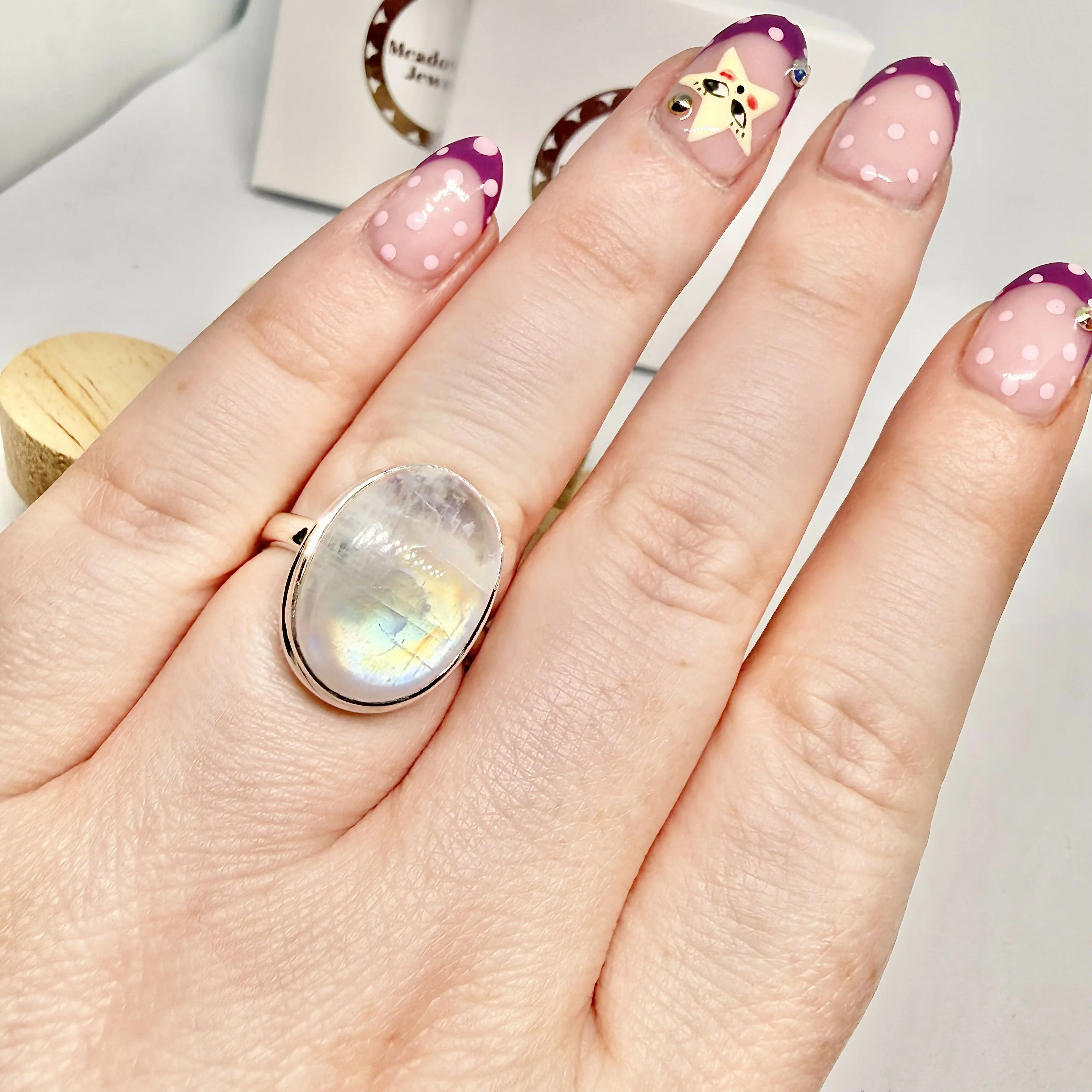 WHITE MOONSTONE RING SIZE Q - Image 3