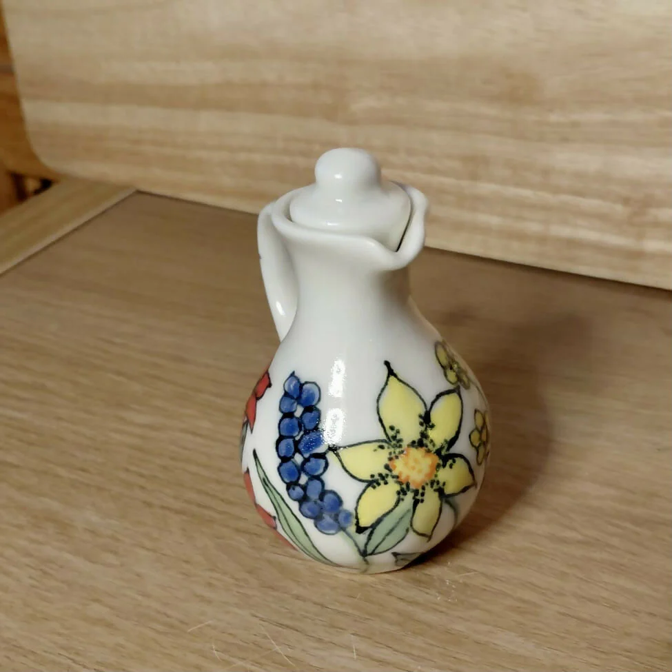 Wildflower Small Milk Jug - Image 2